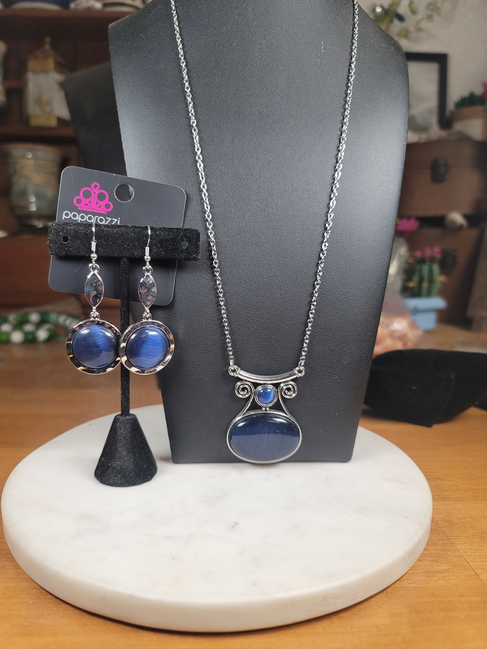 paparazzi Blue Cat's Eye Silver Statement Necklace and Earring Set